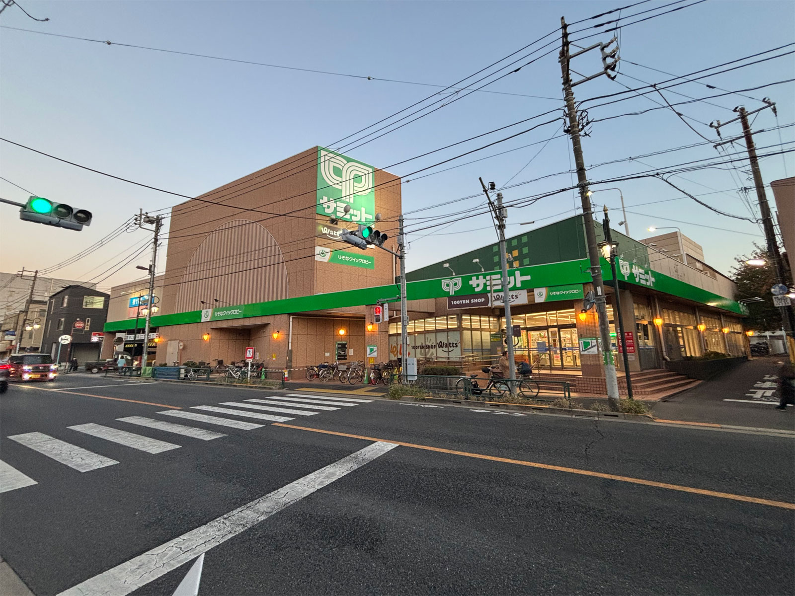 サミットストア成田東店